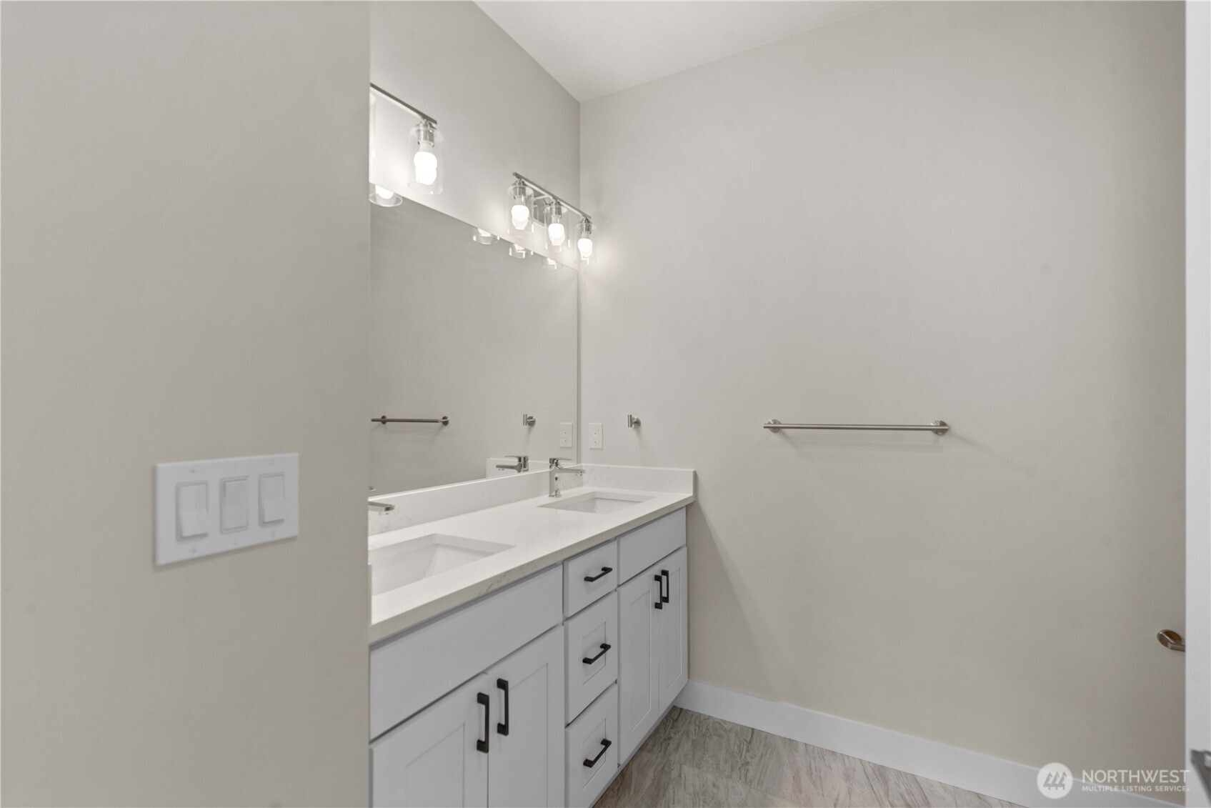 1030 Finch Lane #D2, Wenatchee, WA 98801