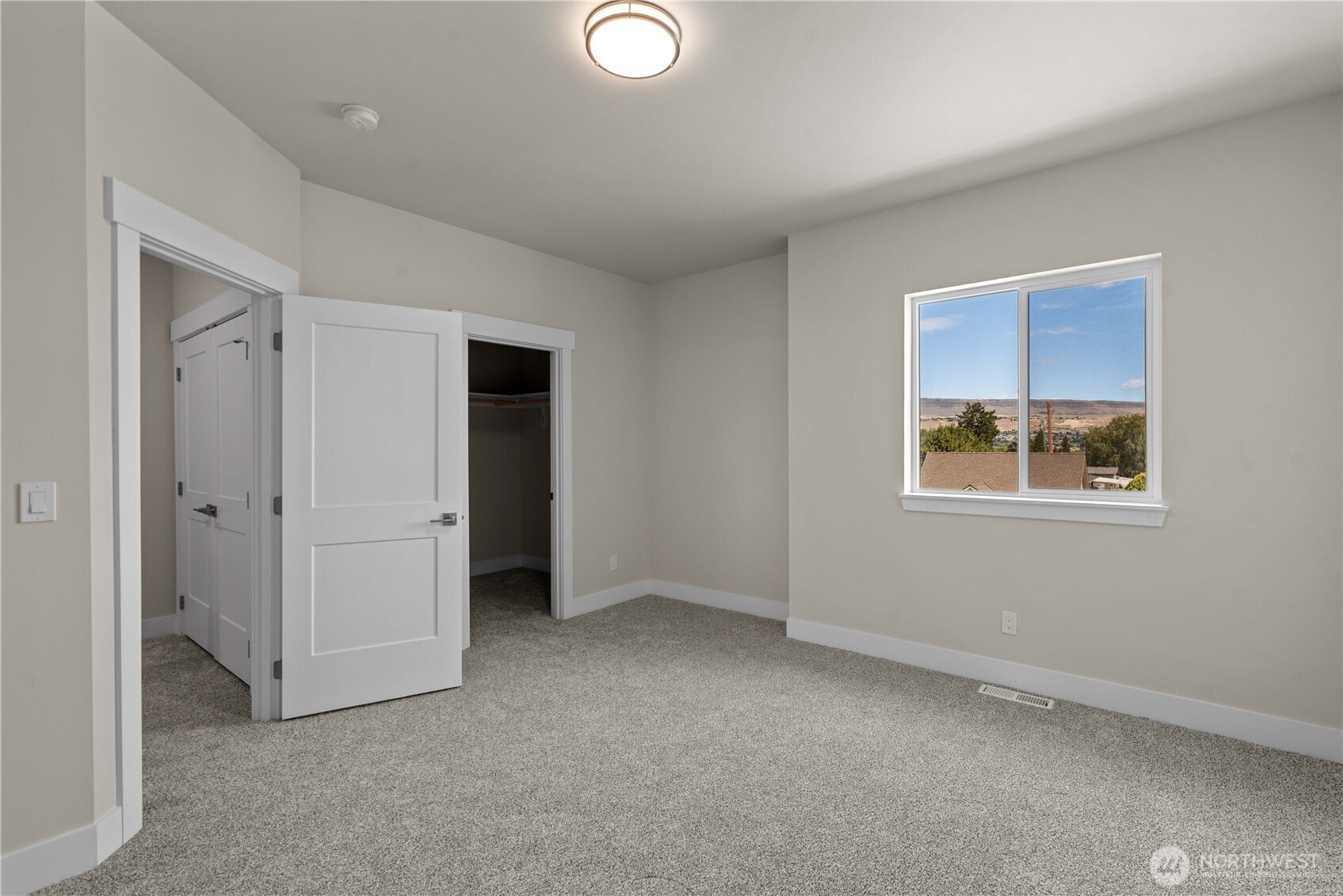 1030 Finch Lane #D2, Wenatchee, WA 98801