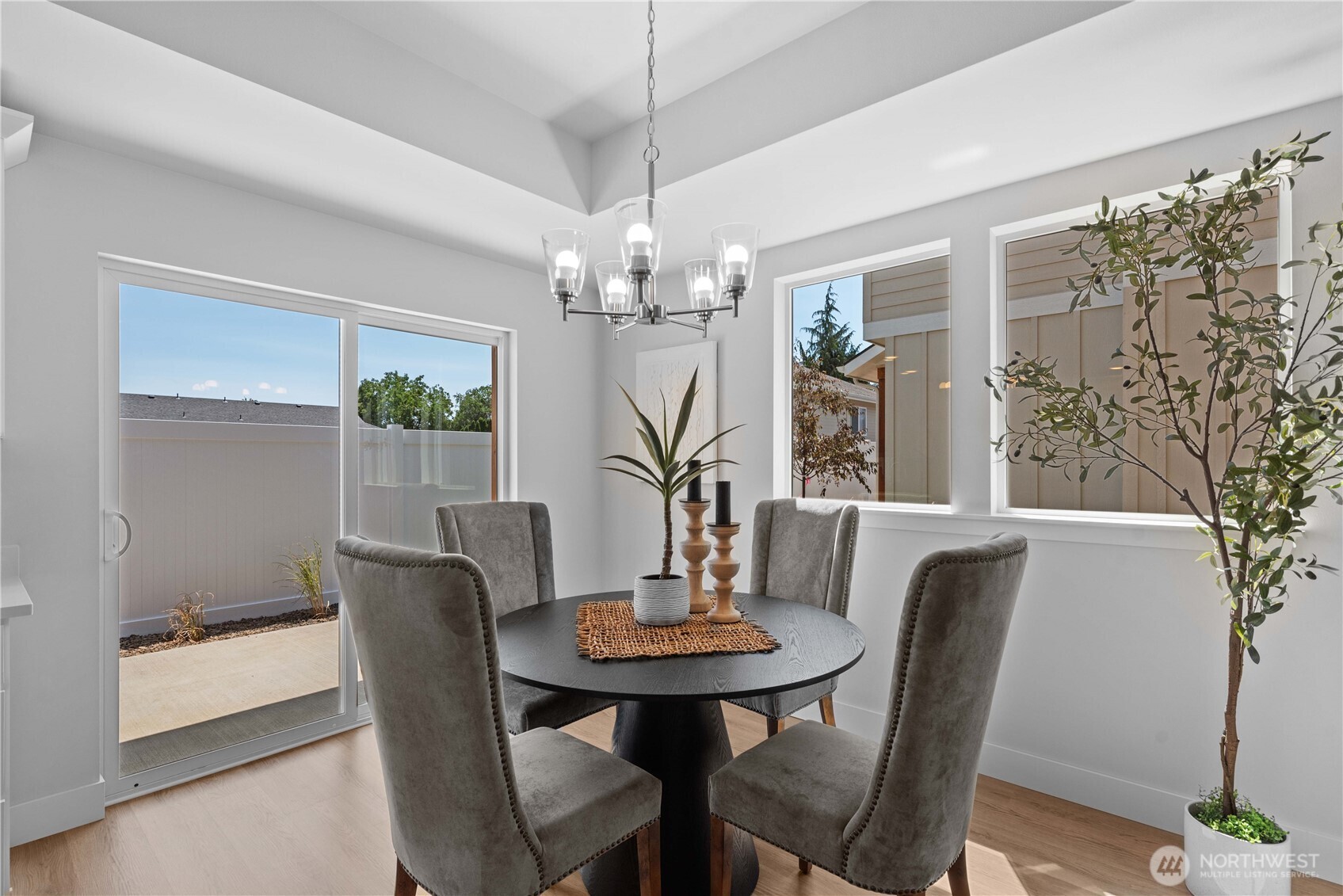 1030 Finch Lane #H1, Wenatchee, WA 98801
