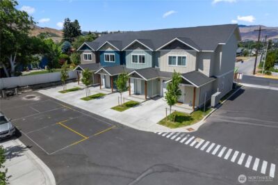 1030 Finch Lane #H1, Wenatchee, WA 98801 - Photo 2