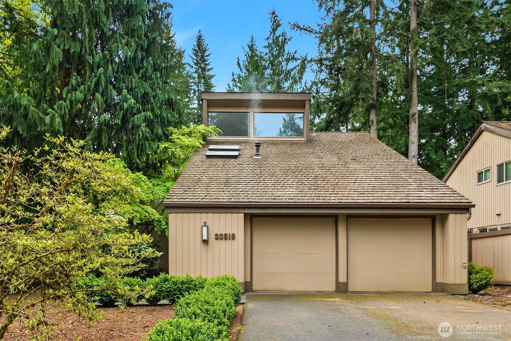 20819 NE 25th Street , Sammamish, WA 98074-6350