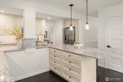 20819 NE 25th Street , Sammamish, WA 98074-6350 - Photo 16