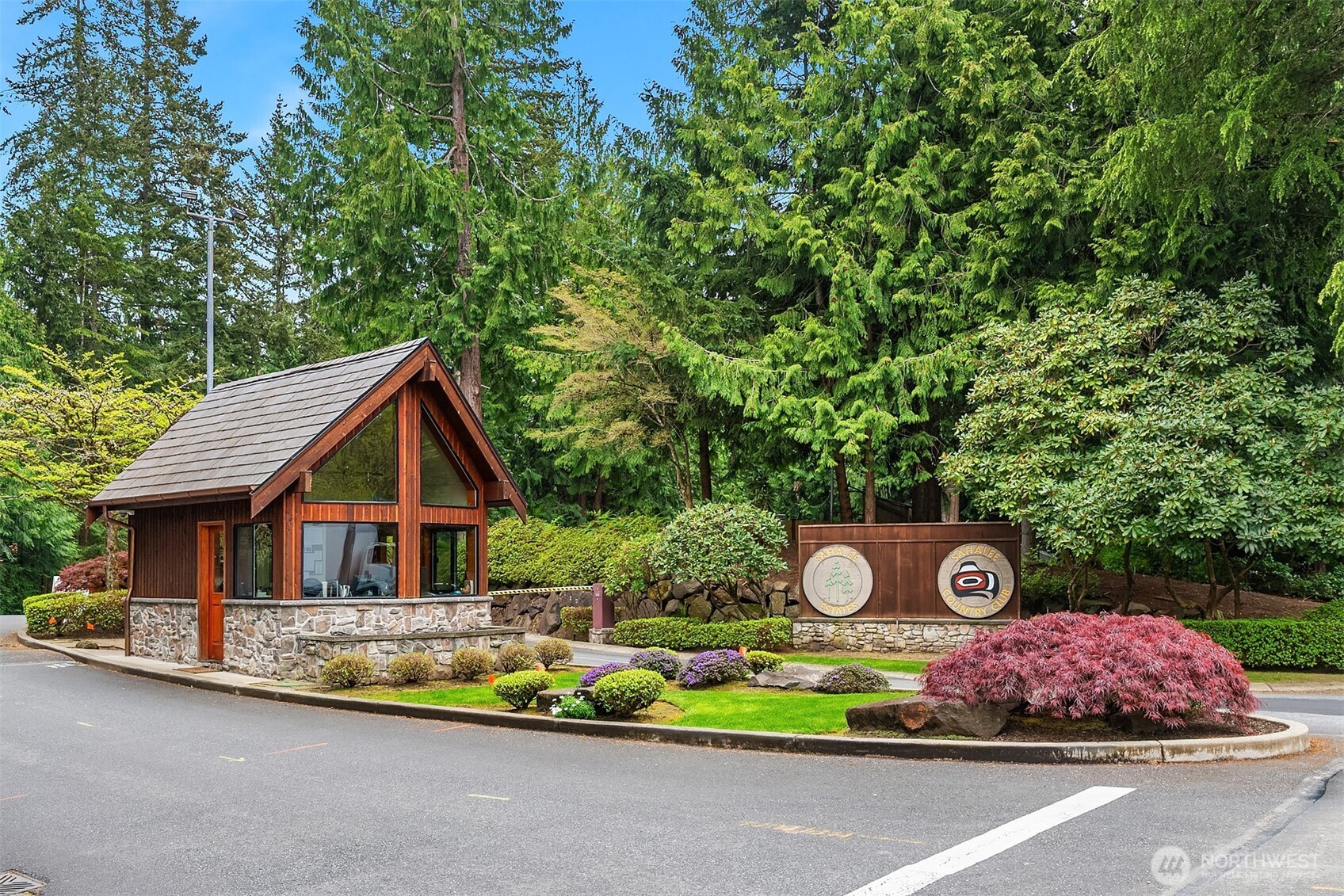 20819 NE 25th Street , Sammamish, WA 98074-6350