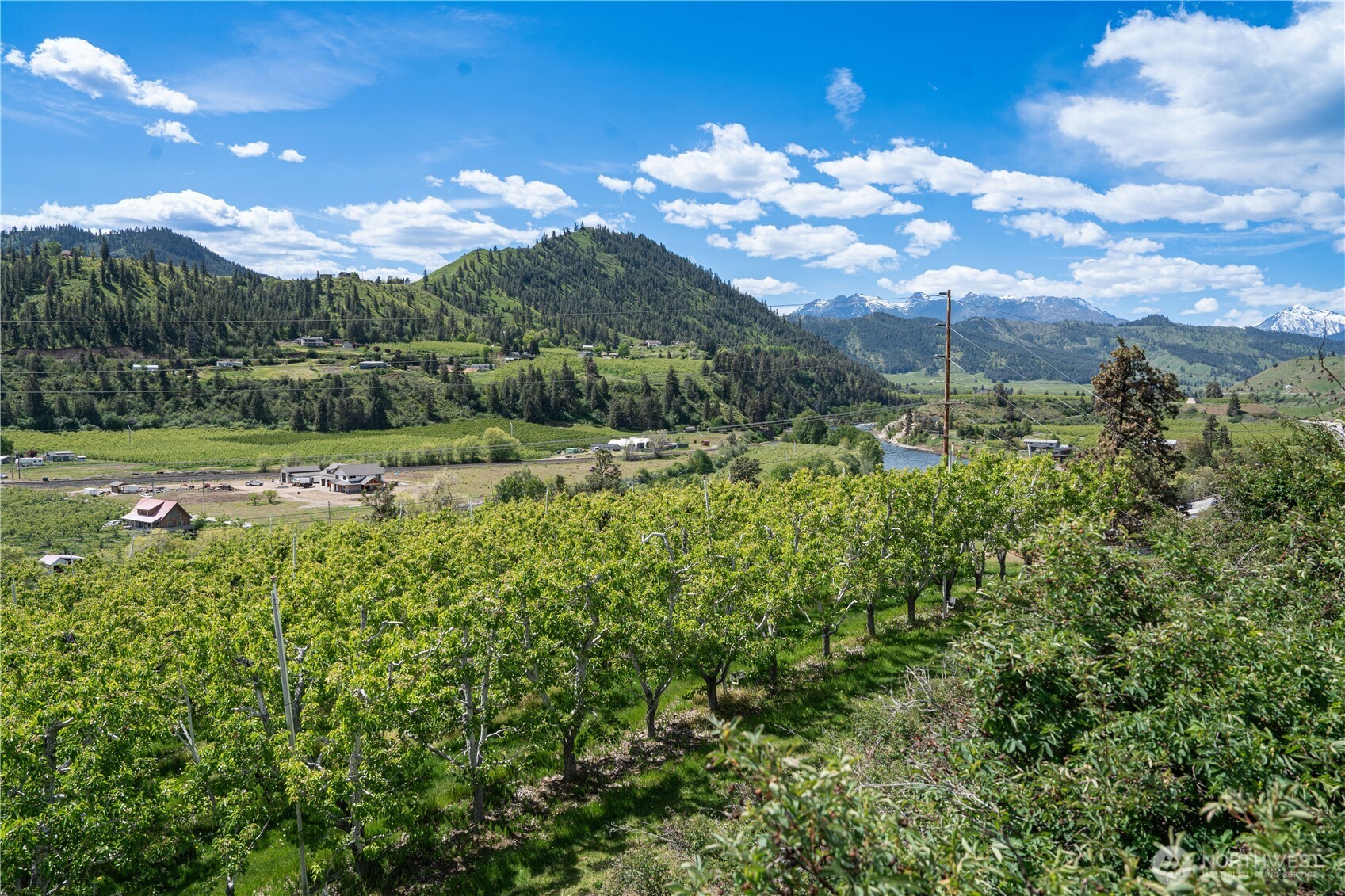 1 Sunburst Lane , Cashmere, WA 98815
