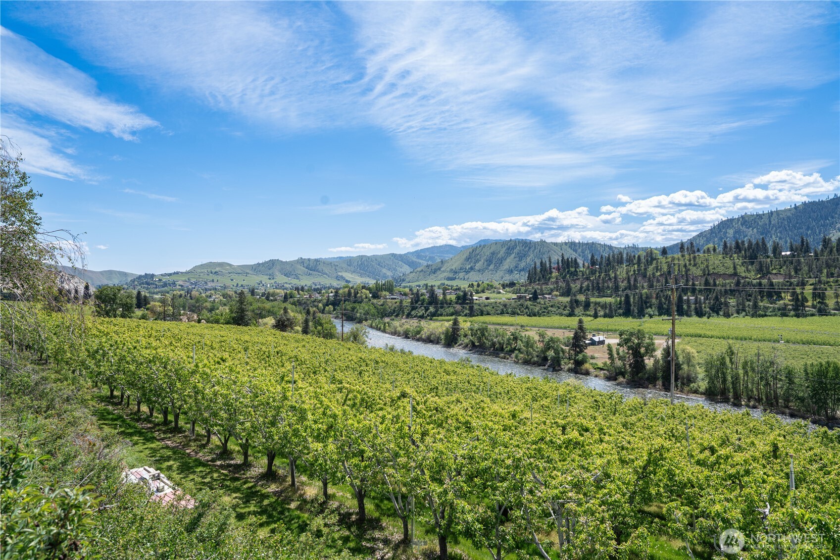 1 Sunburst Lane , Cashmere, WA 98815