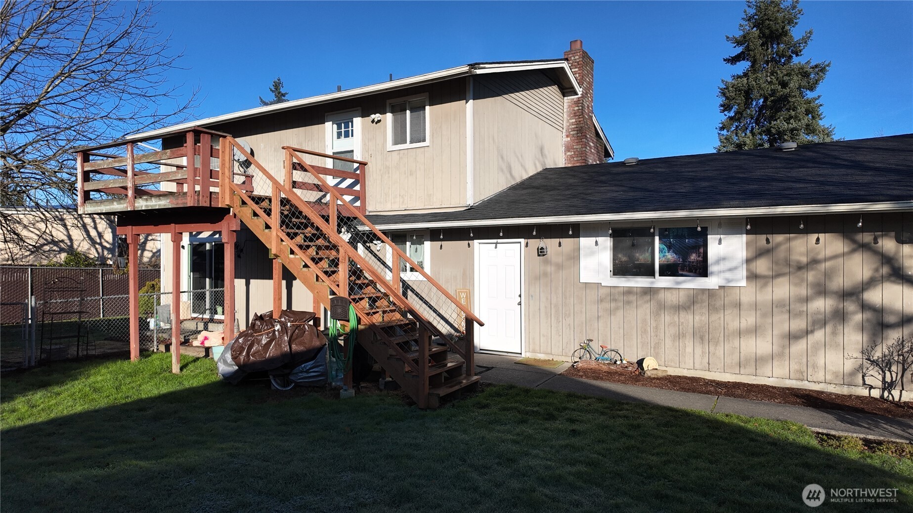 2010 Sandalwood Street , Mount Vernon, WA 98273