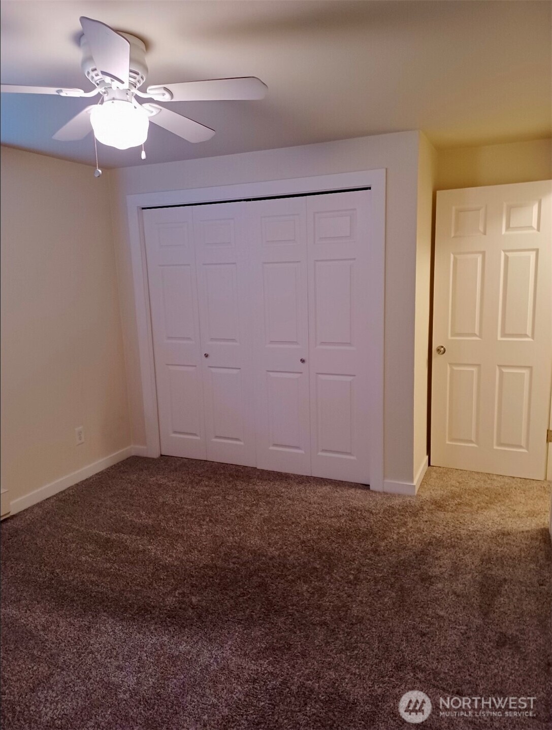 2010 Sandalwood Street , Mount Vernon, WA 98273