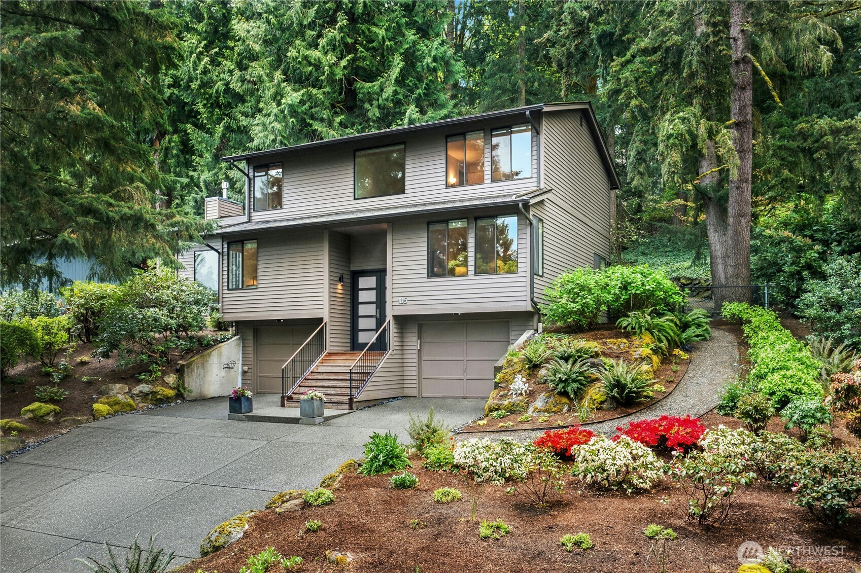 105 Big Bear Place NW, Issaquah, WA 98027