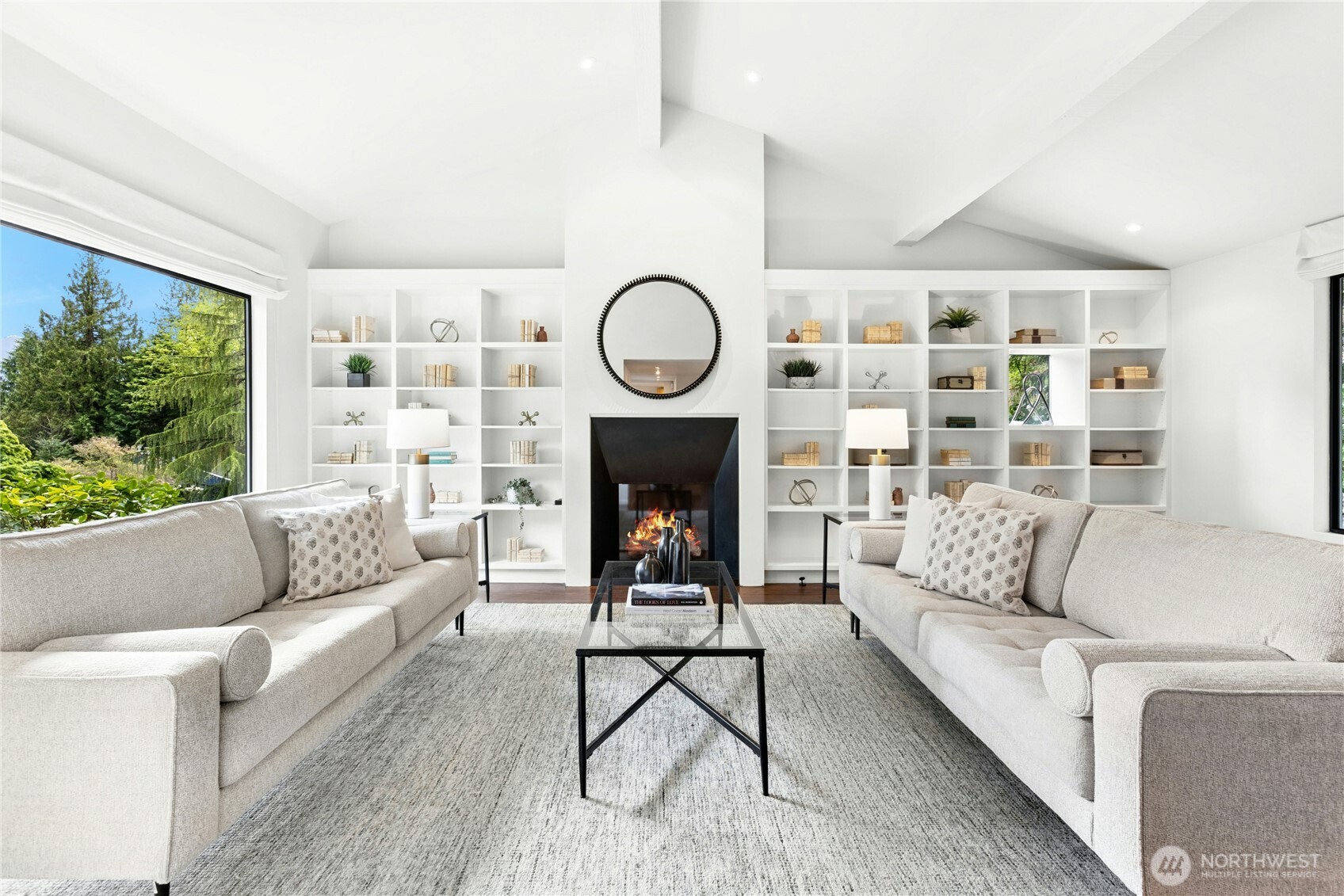 105 Big Bear Place NW, Issaquah, WA 98027