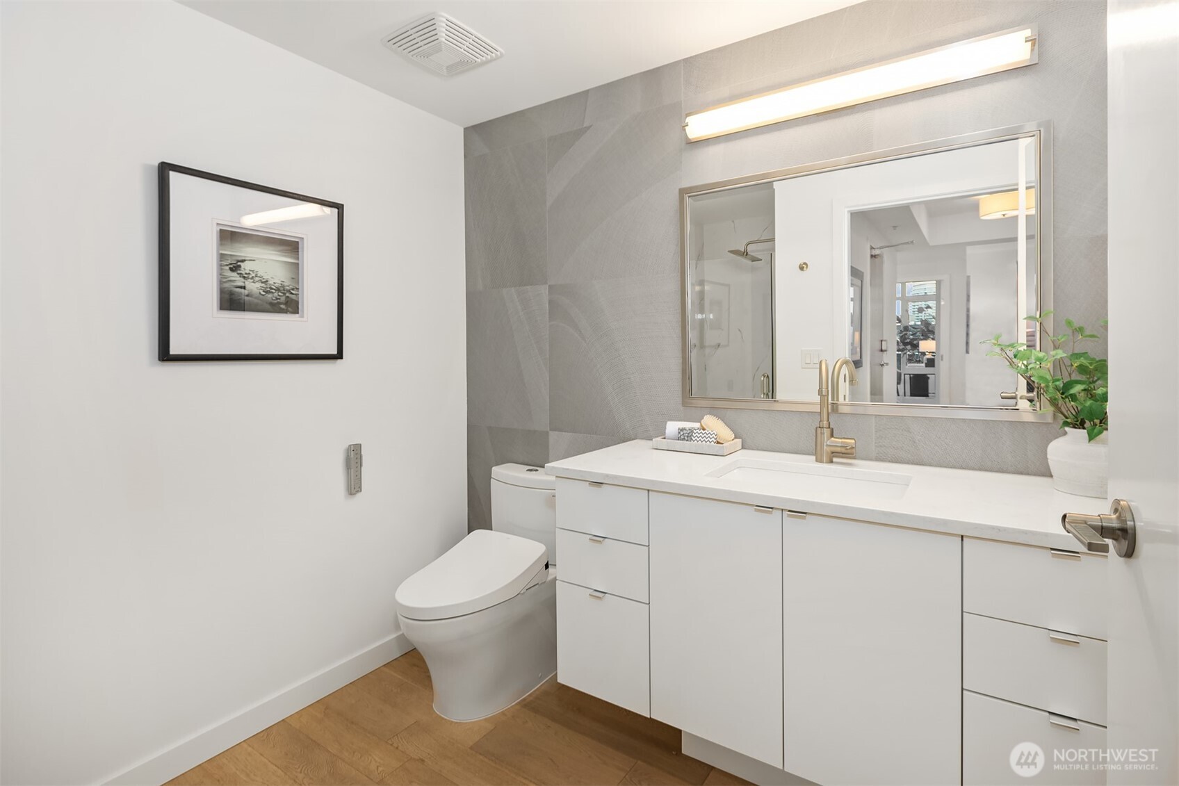 1420 Terry Avenue #1801, Seattle, WA 98101