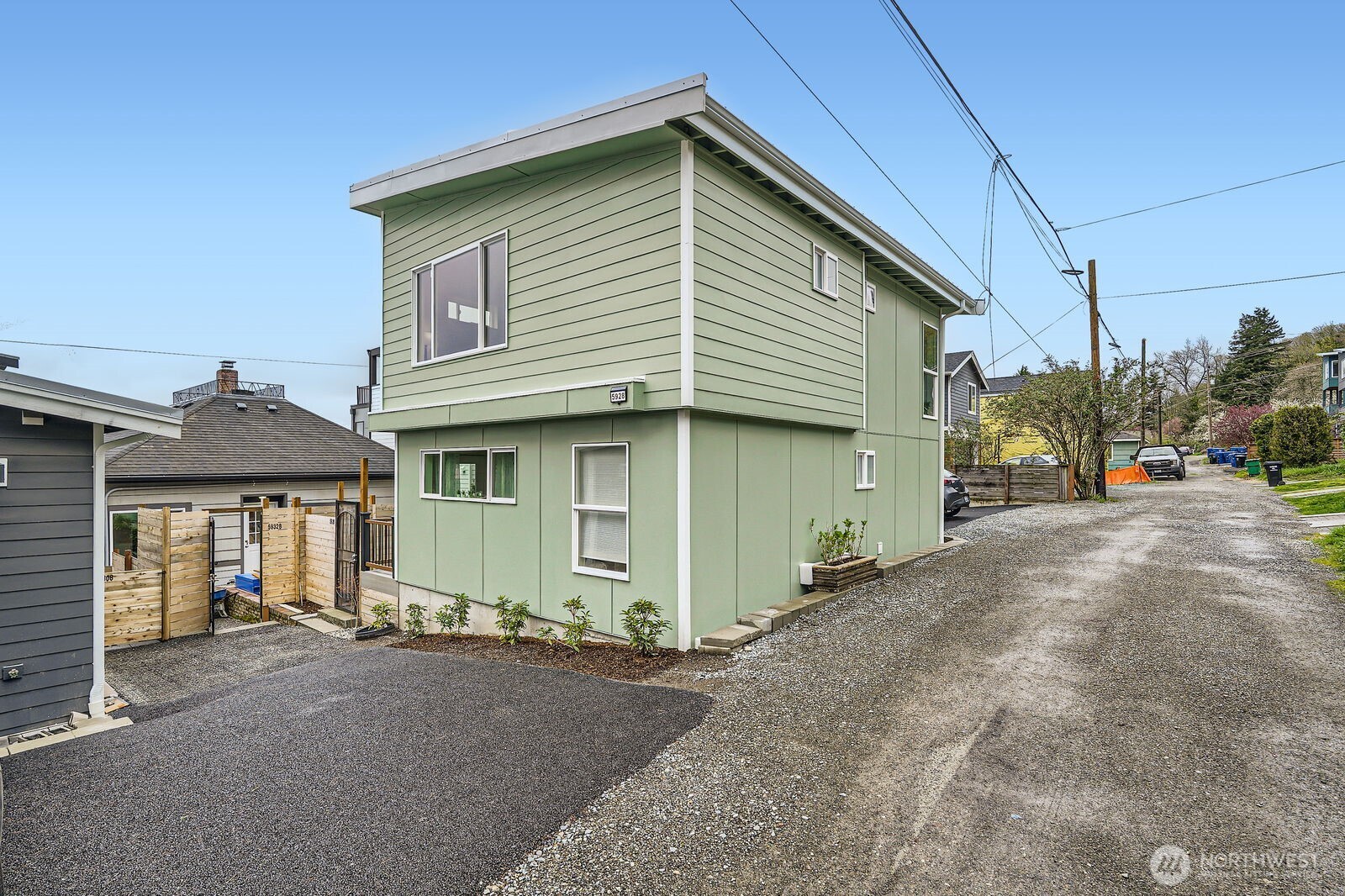 5928 18th Avenue S, Seattle, WA 98108