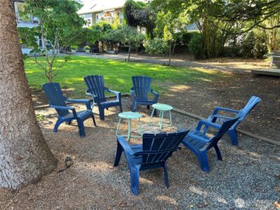 172 Grow Avenue NW, Bainbridge Island, WA 98110 - Photo 18