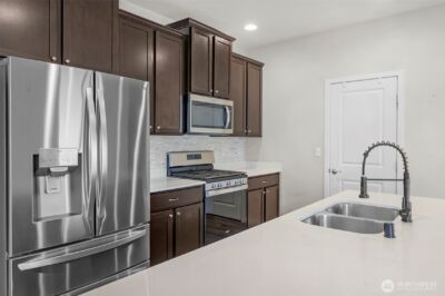 8602 55th Place NE, Marysville, WA 98270 - Photo 8