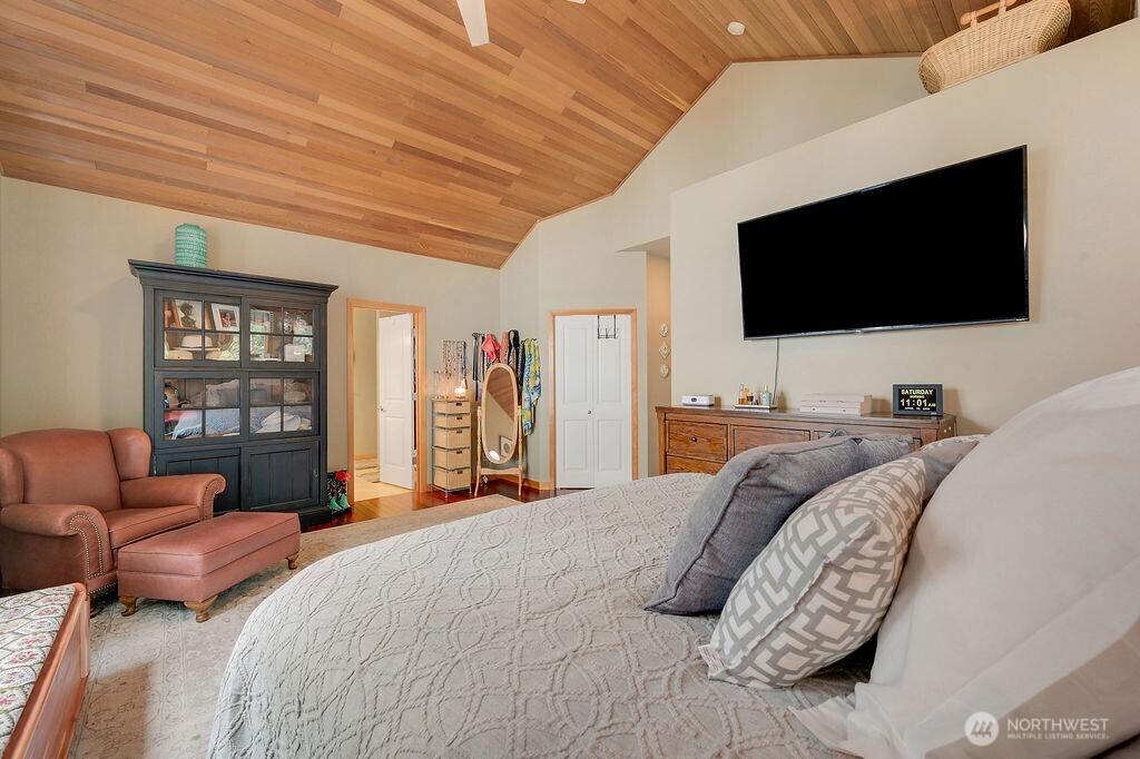 50 Rainier Lane , Port Ludlow, WA 98365