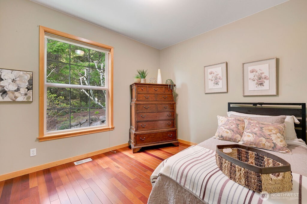 50 Rainier Lane , Port Ludlow, WA 98365