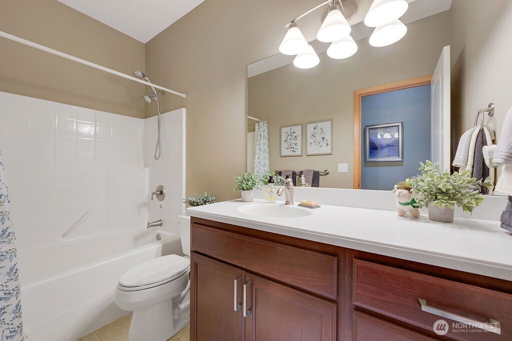50 Rainier Lane , Port Ludlow, WA 98365