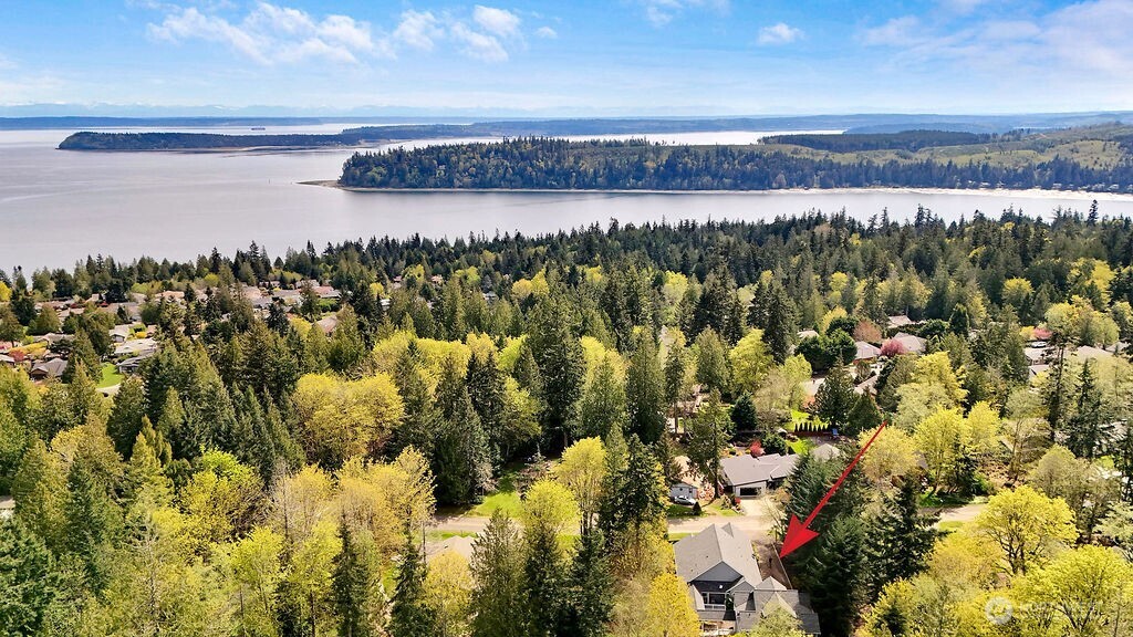 50 Rainier Lane , Port Ludlow, WA 98365
