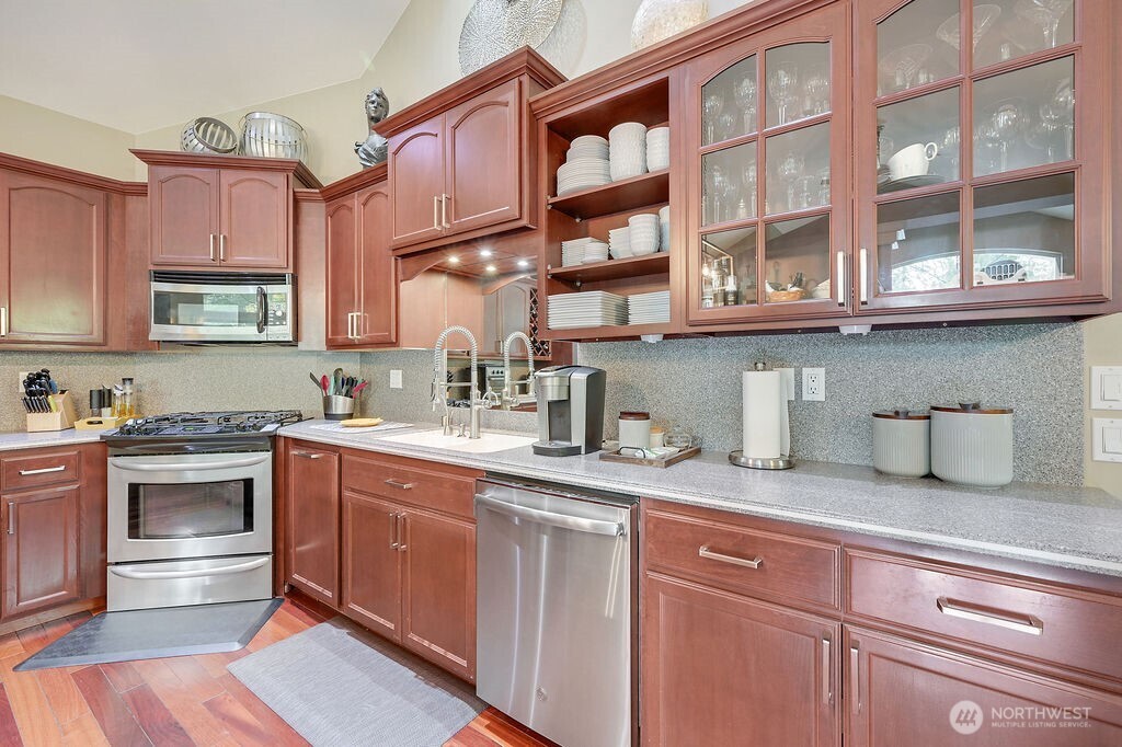 50 Rainier Lane , Port Ludlow, WA 98365