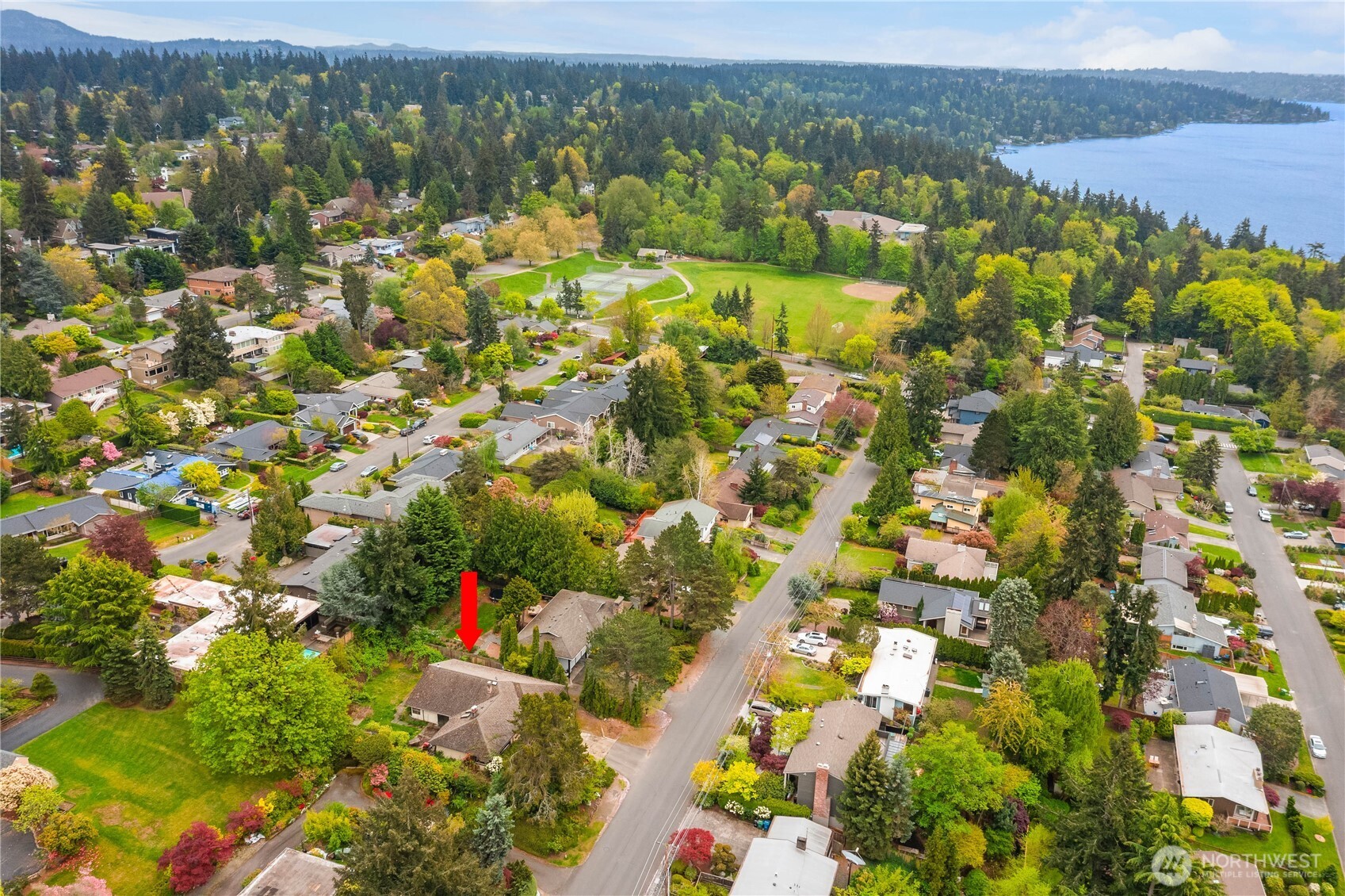 3720 80th Avenue SE, Mercer Island, WA 98040