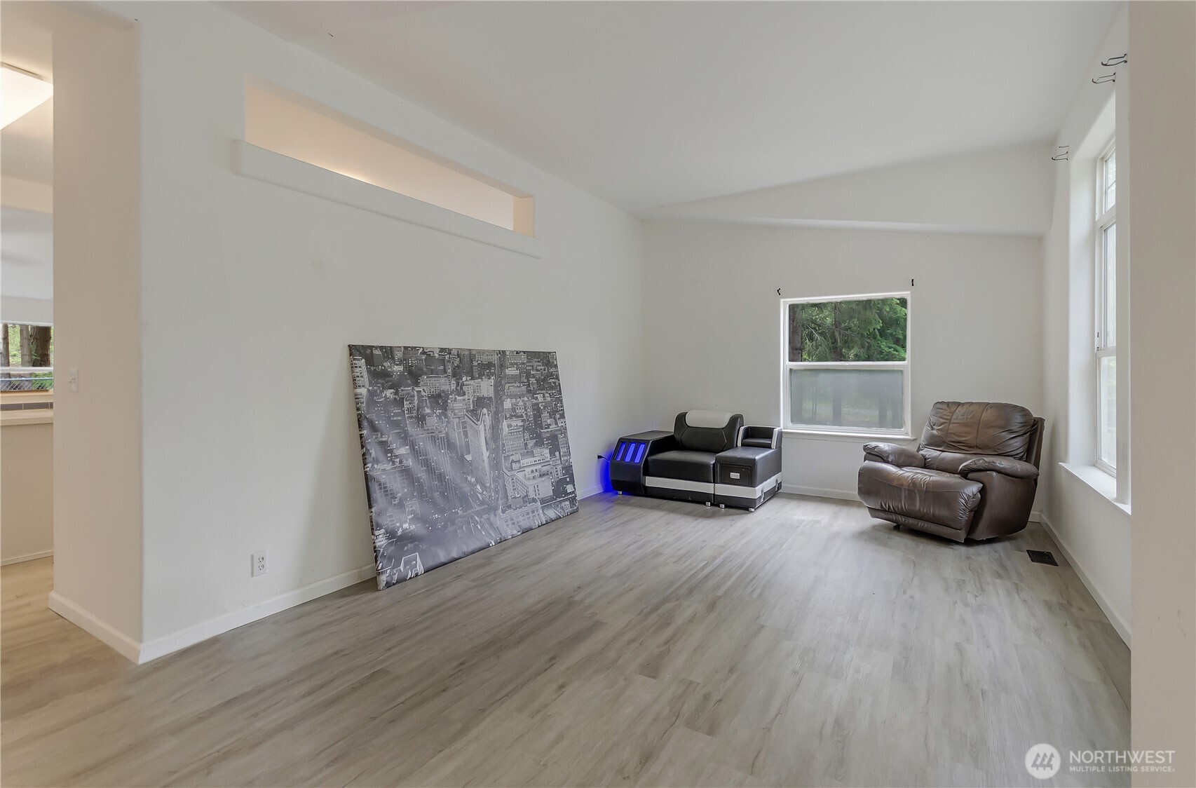 10001 435th Street Ct E, Eatonville, WA 98328