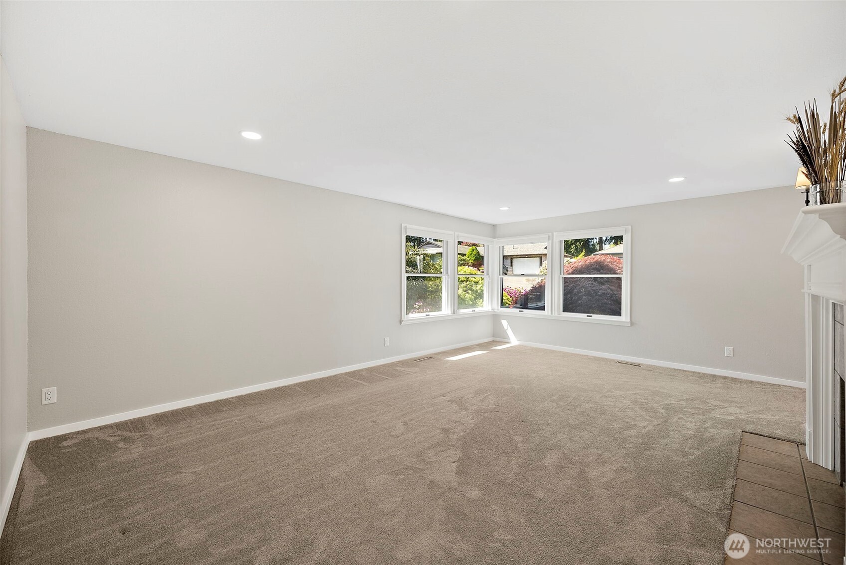 30022 6th Avenue SW, Federal Way, WA 98023