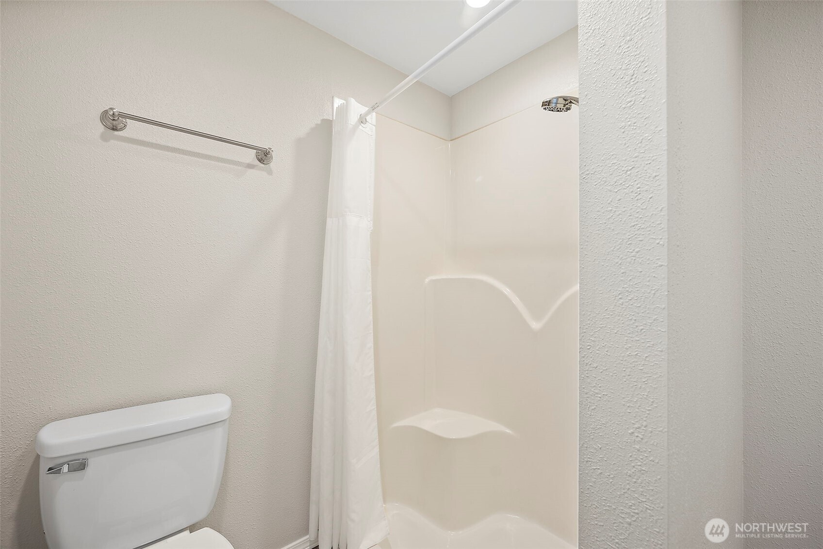 30022 6th Avenue SW, Federal Way, WA 98023