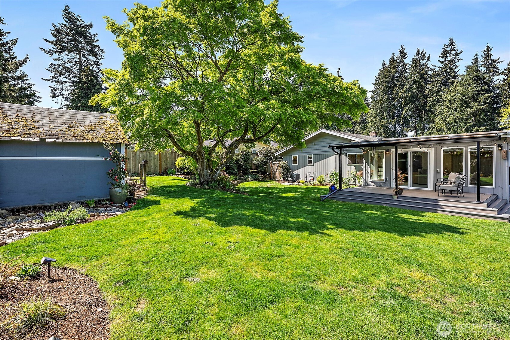 30022 6th Avenue SW, Federal Way, WA 98023