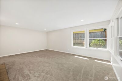30022 6th Avenue SW, Federal Way, WA 98023 - Photo 7