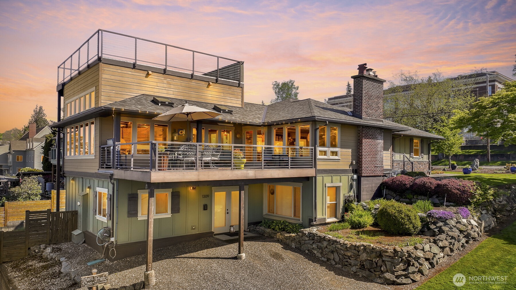 934 14th Street , Bellingham, WA 98225