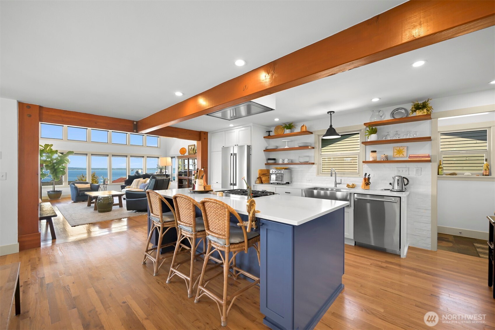 934 14th Street , Bellingham, WA 98225