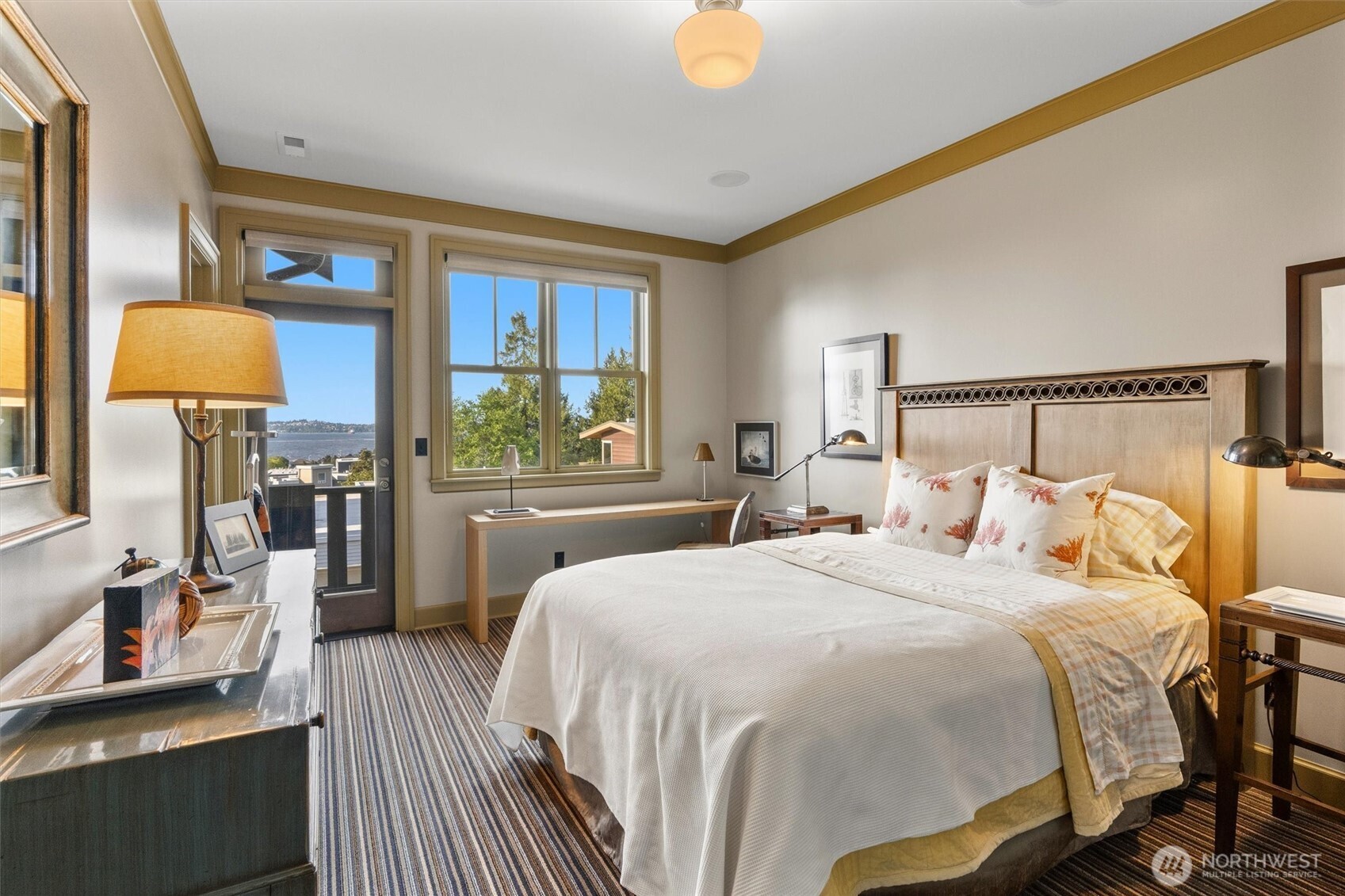 3310 59th Avenue SW #A, Seattle, WA 98116-3005