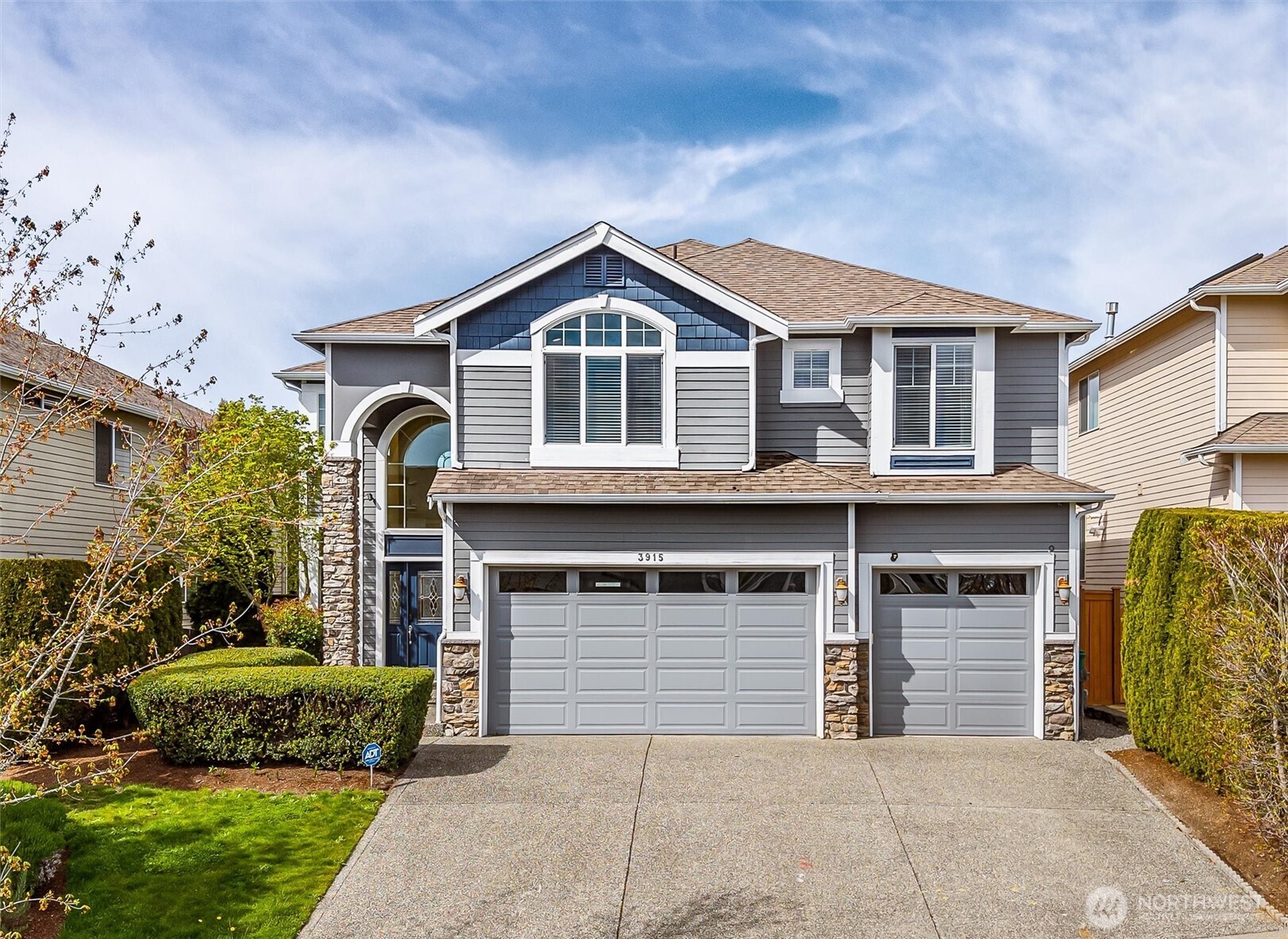 3915 214th Street SE, Bothell, WA 98021