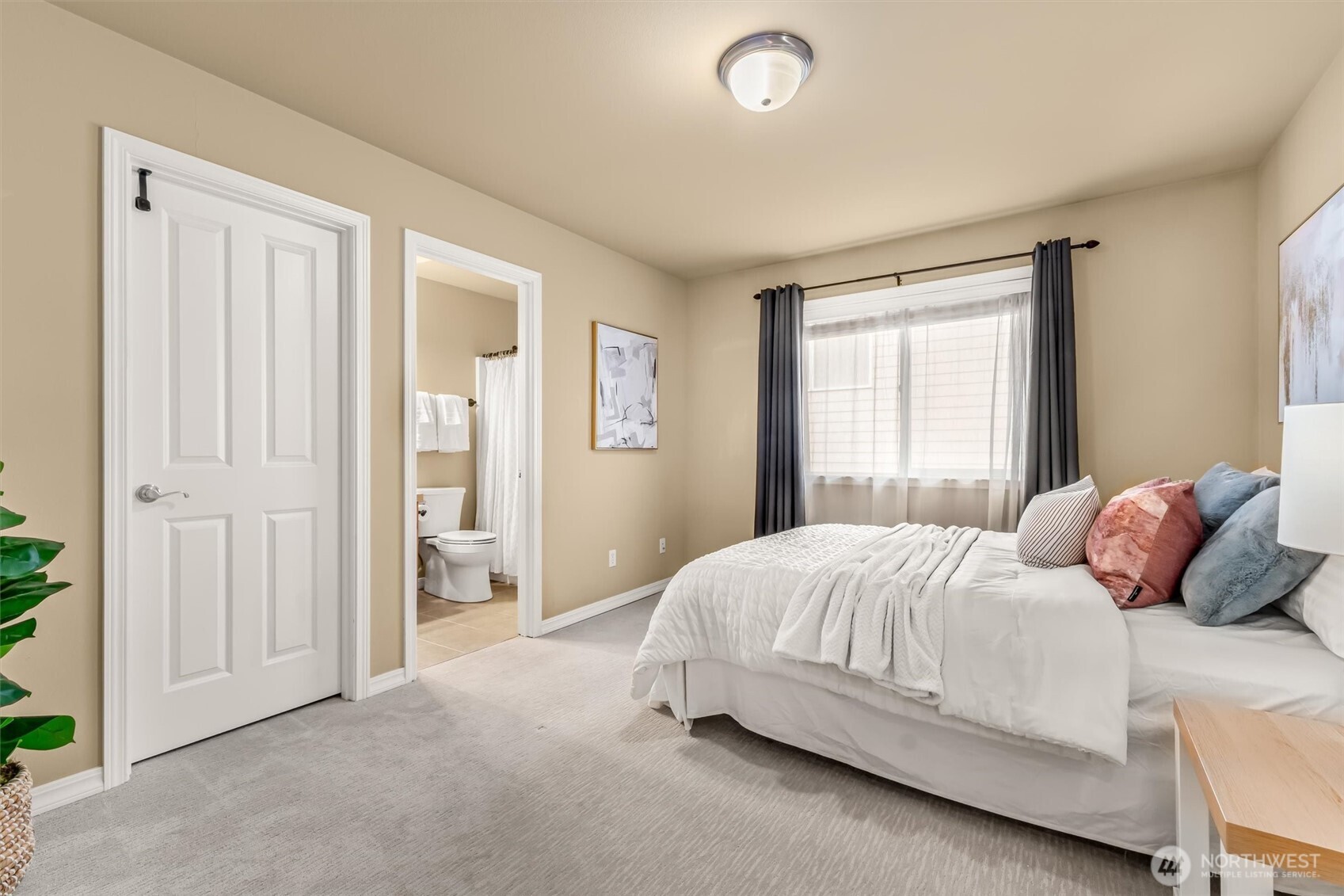 3915 214th Street SE, Bothell, WA 98021