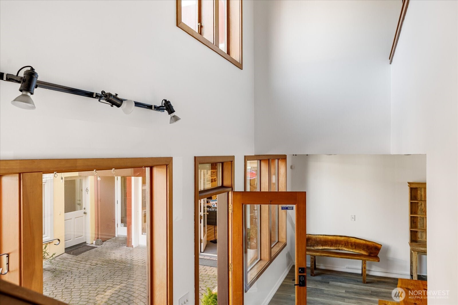 221 2nd Street #8, Langley, WA 98260