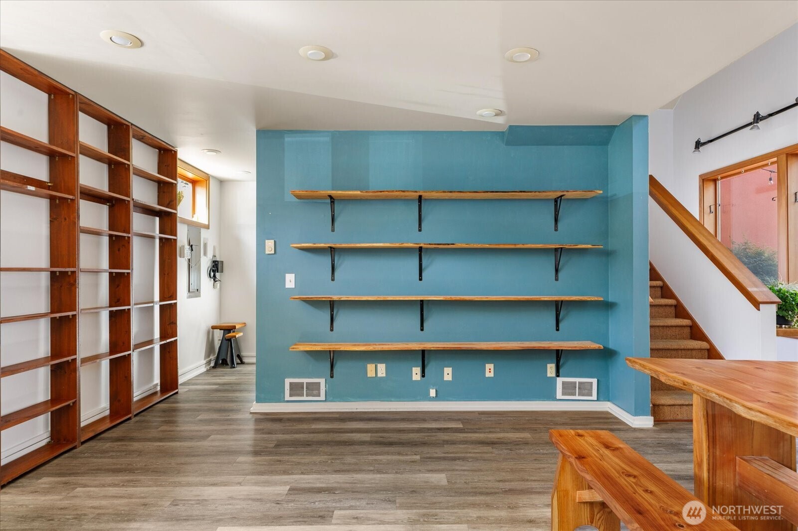 221 2nd Street #8, Langley, WA 98260