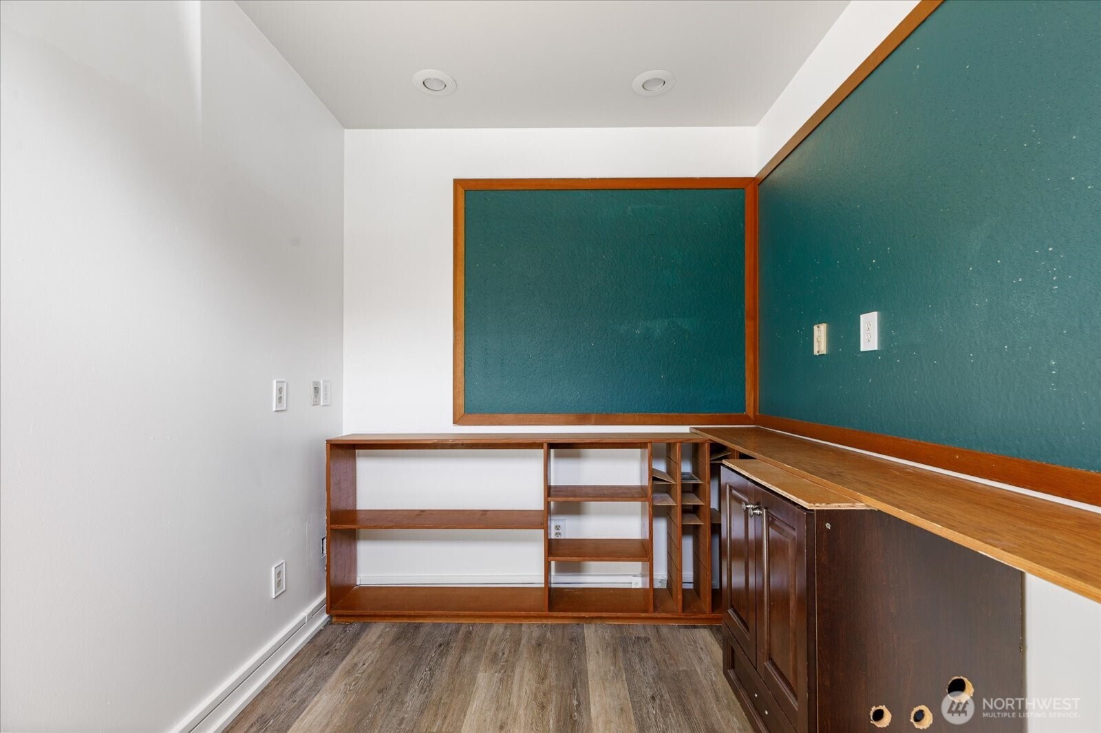 221 2nd Street #8, Langley, WA 98260