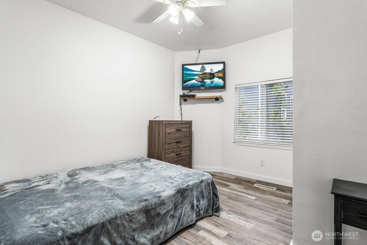 1916 Martin Luther King Jr Way , Tacoma, WA 98405