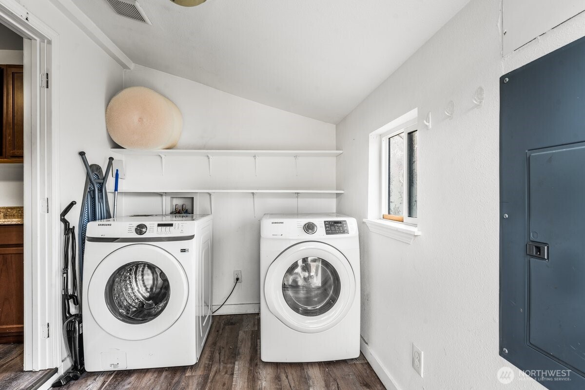1916 Martin Luther King Jr Way , Tacoma, WA 98405