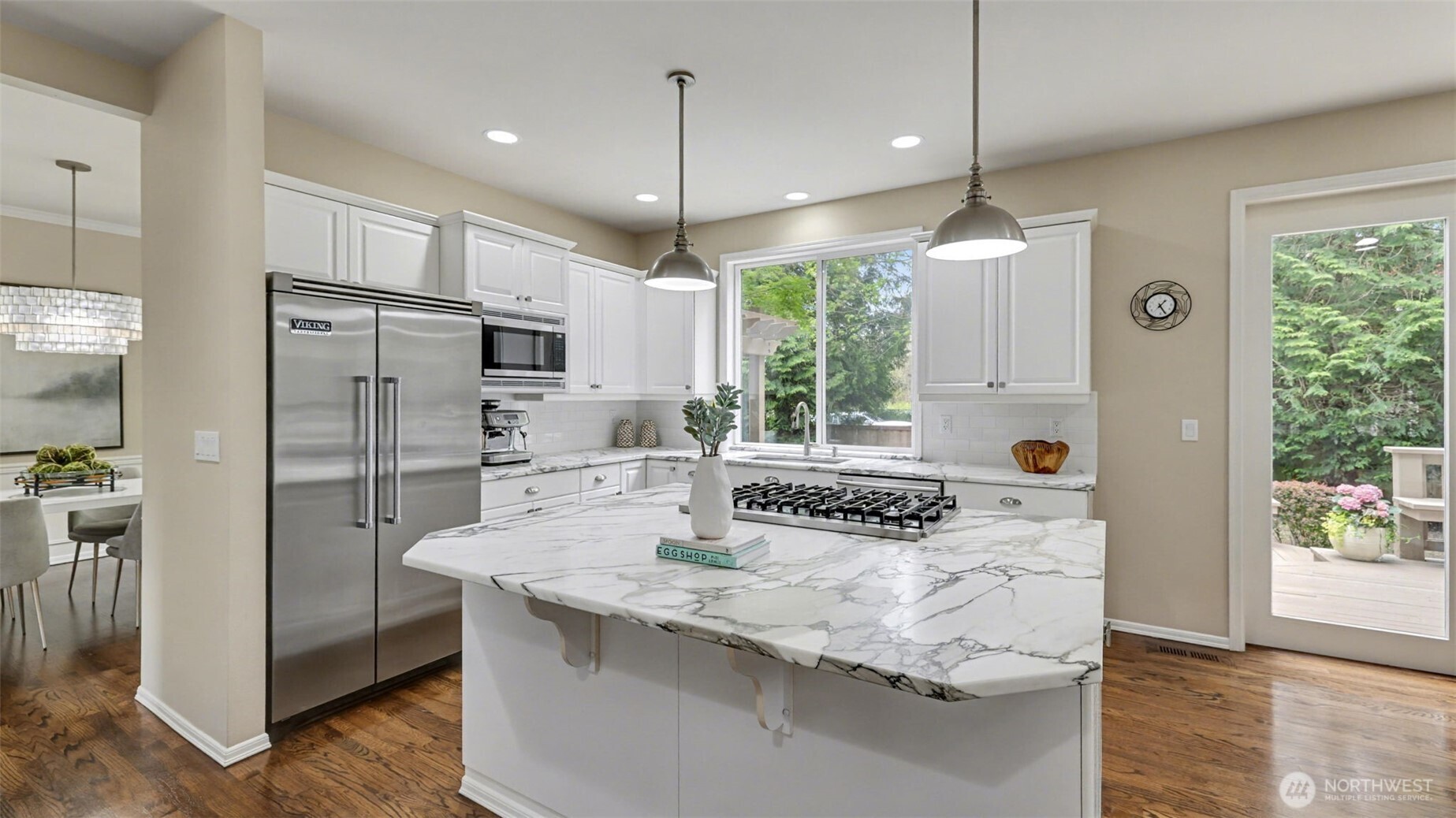 24608 SE 2nd Place , Sammamish, WA 98074