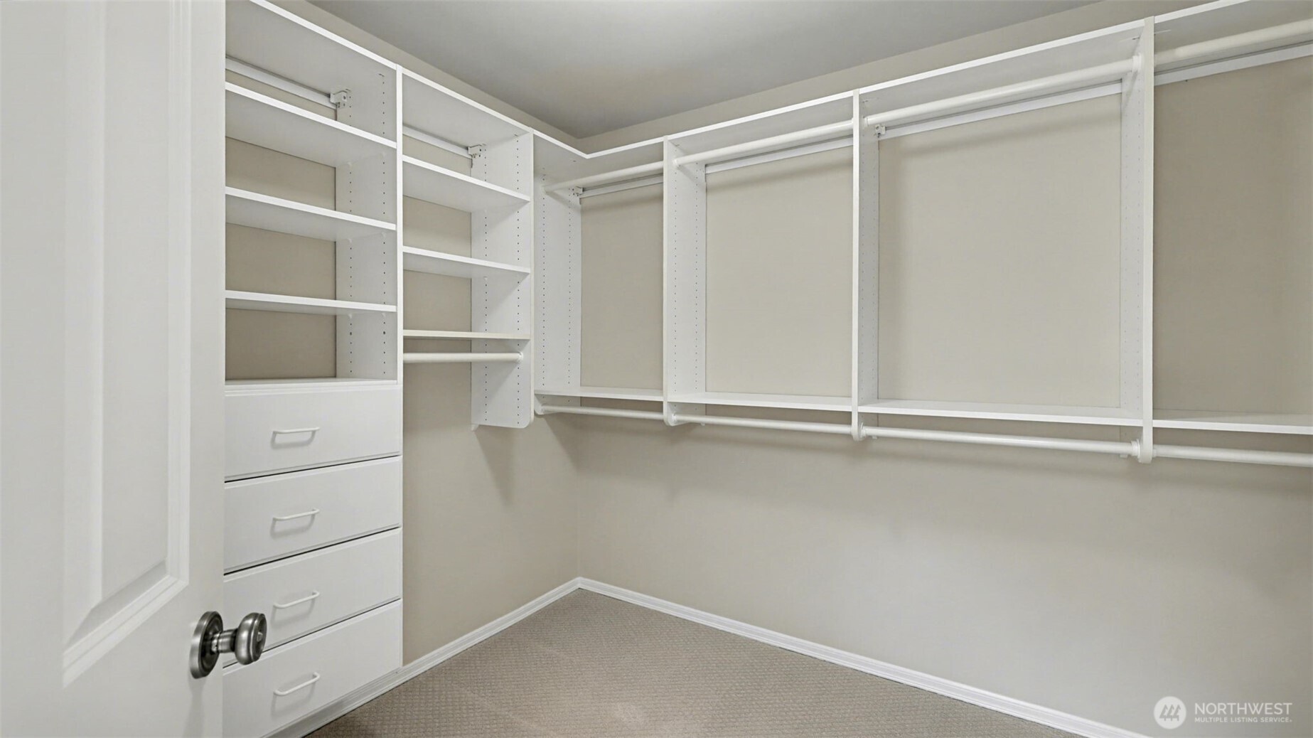 24608 SE 2nd Place , Sammamish, WA 98074
