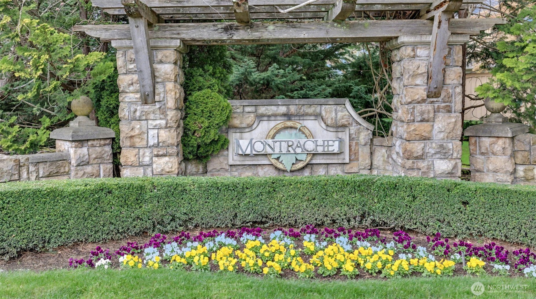 24608 SE 2nd Place , Sammamish, WA 98074