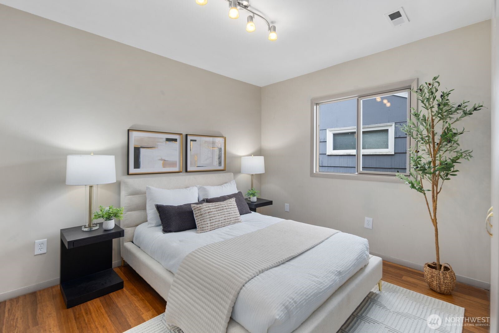 720 Wood Avenue , Sumner, WA 98390