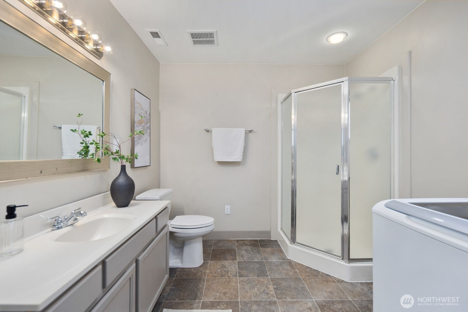 720 Wood Avenue , Sumner, WA 98390