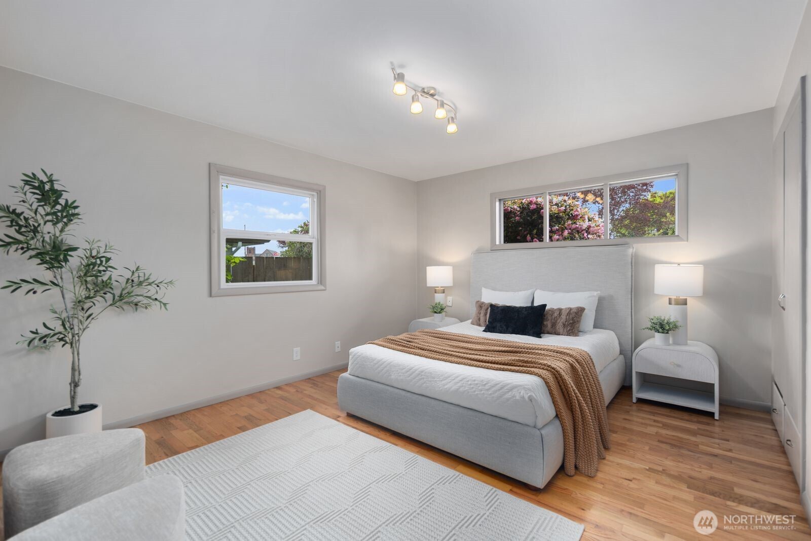 720 Wood Avenue , Sumner, WA 98390