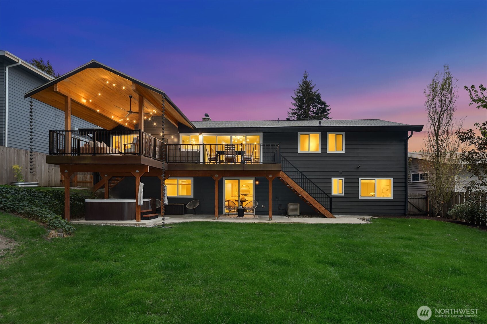 15238 NE 3rd Place , Bellevue, WA 98007