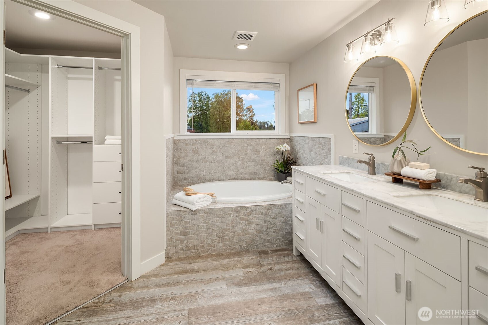 15238 NE 3rd Place , Bellevue, WA 98007