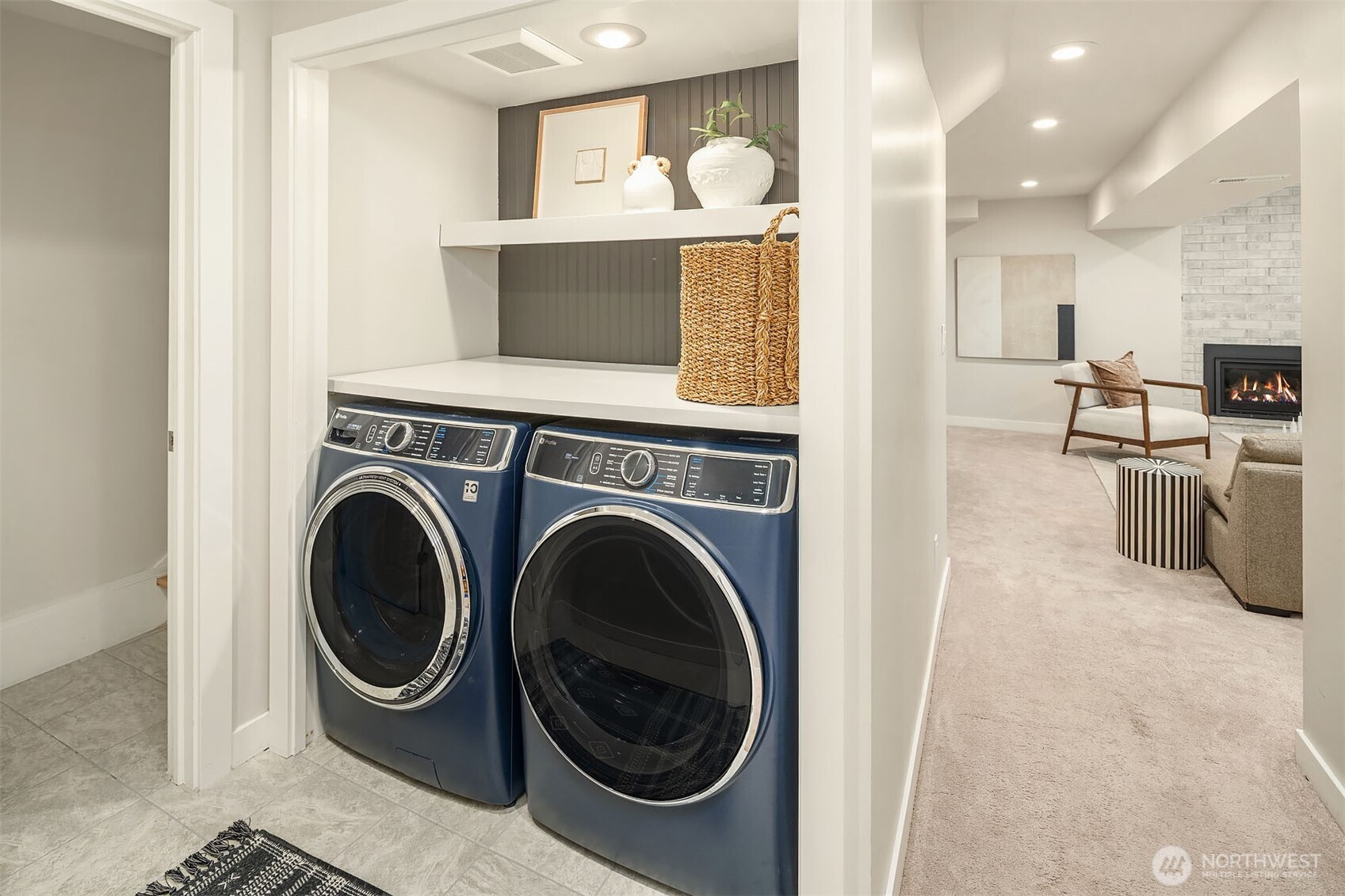 15238 NE 3rd Place , Bellevue, WA 98007