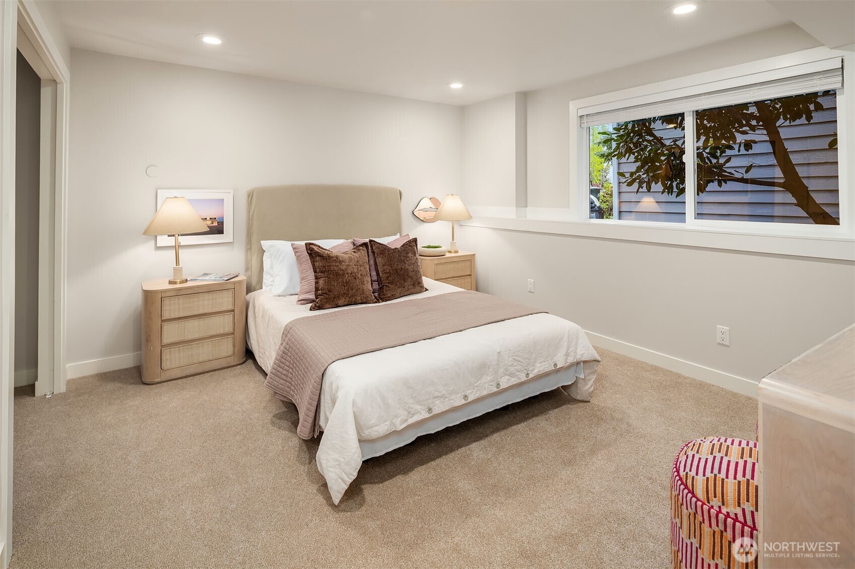 15238 NE 3rd Place , Bellevue, WA 98007