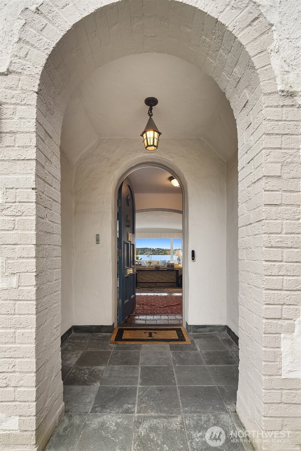 1108 39th Avenue E, Seattle, WA 98112