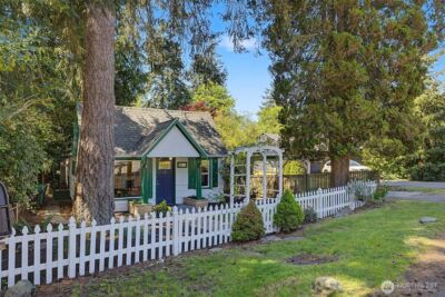 14019 23rd Avenue NE, Seattle, WA 98125 - Photo 1